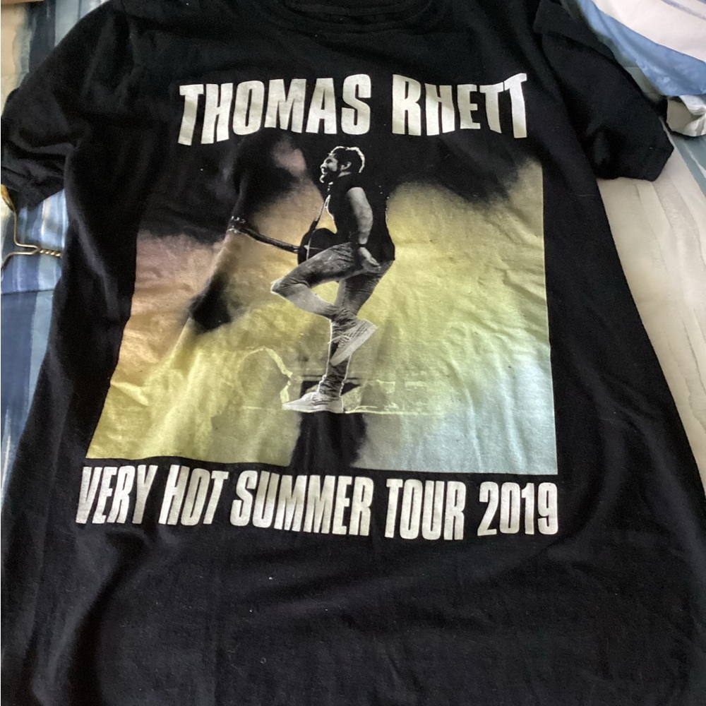 Thomas Rhett concert tee